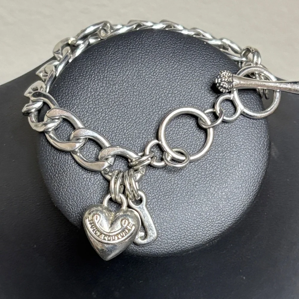 Vintage Juicy Couture Chic Silver Tone Heart Charm Bracelet Retro Y2K